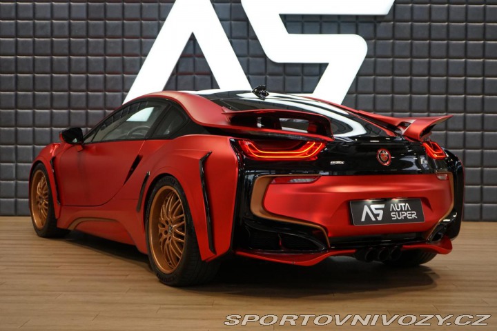BMW i8 H/K ProtonicRed Laser HUD 2016