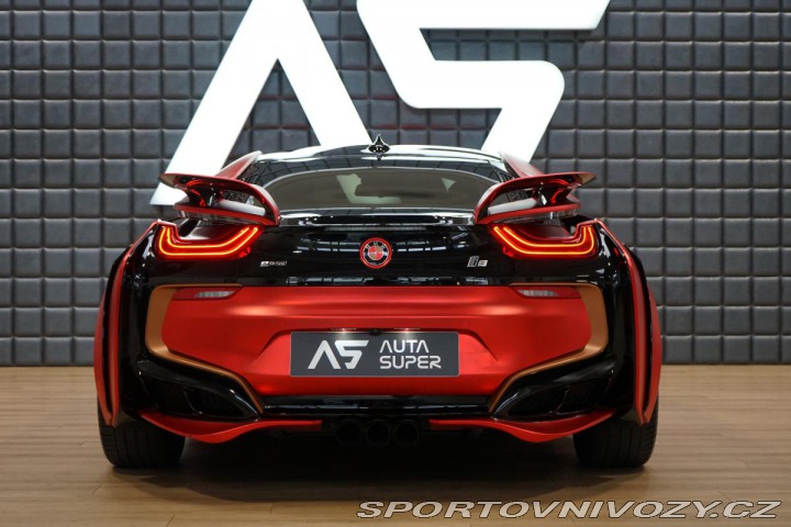 BMW i8 H/K ProtonicRed Laser HUD 2016