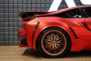 BMW i8 H/K ProtonicRed Laser HUD 2016