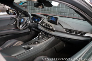 BMW i8 H/K ProtonicRed Laser HUD 2016