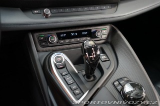 BMW i8 H/K ProtonicRed Laser HUD 2016