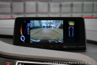 BMW i8 H/K ProtonicRed Laser HUD 2016