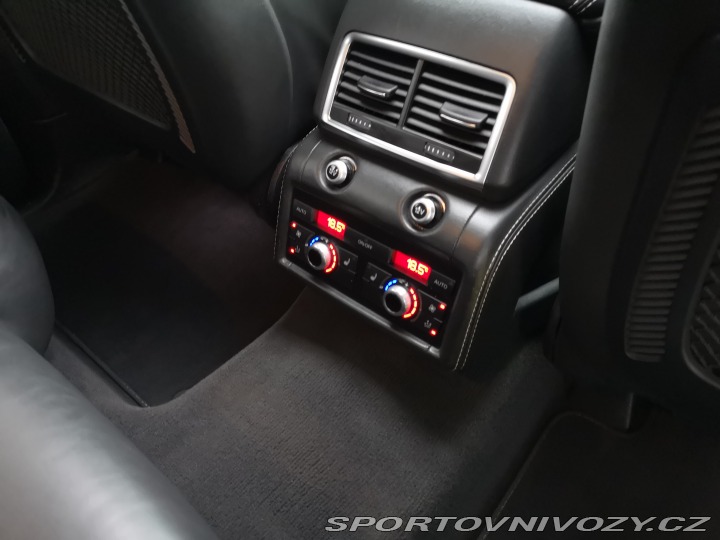 Audi Ostatní modely Q7 w12 tdi 2010