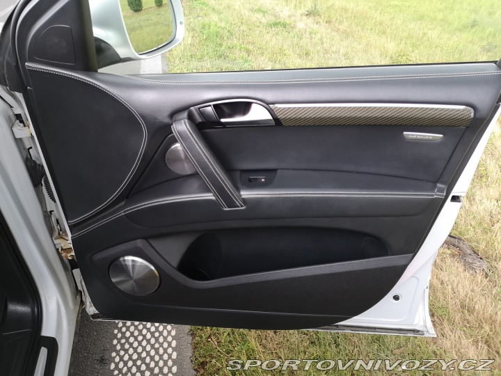 Audi Ostatní modely Q7 w12 tdi 2010