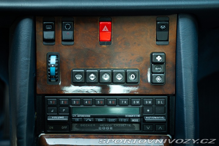 Mercedes-Benz Ostatní modely 560 SEC 1986