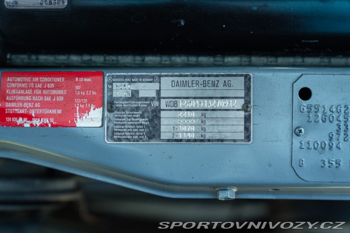 Mercedes-Benz Ostatní modely 560 SEC 1986