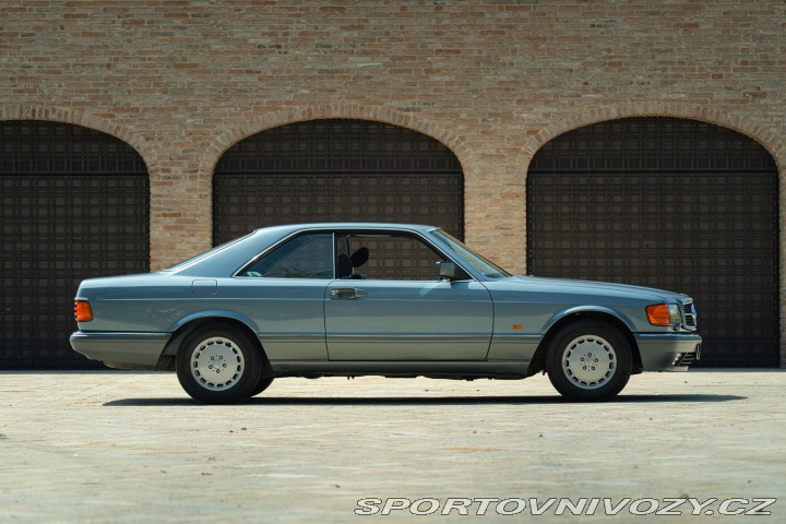 Mercedes-Benz Ostatní modely 560 SEC 1986