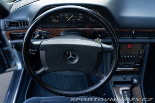 Mercedes-Benz Ostatní modely 560 SEC 1986