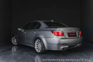 BMW M5 e60 104tkm R19 2006