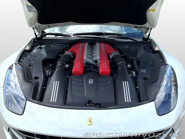 Ferrari F12berlinetta 2013