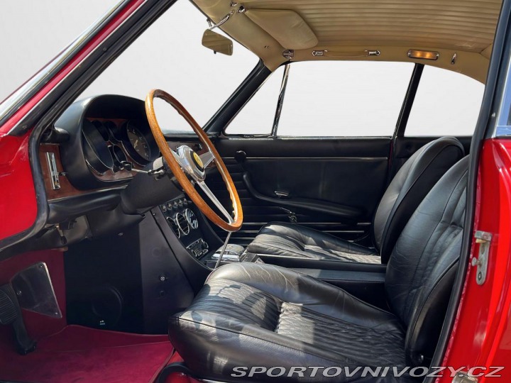 Ferrari 330 GTC 1967
