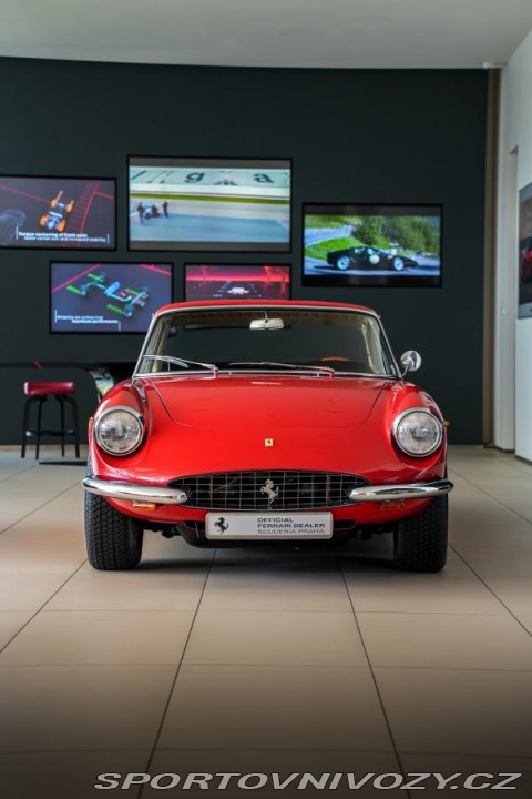 Ferrari 330 GTC 1967