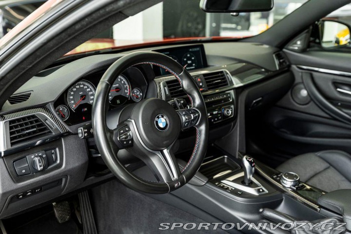 BMW M4 2016