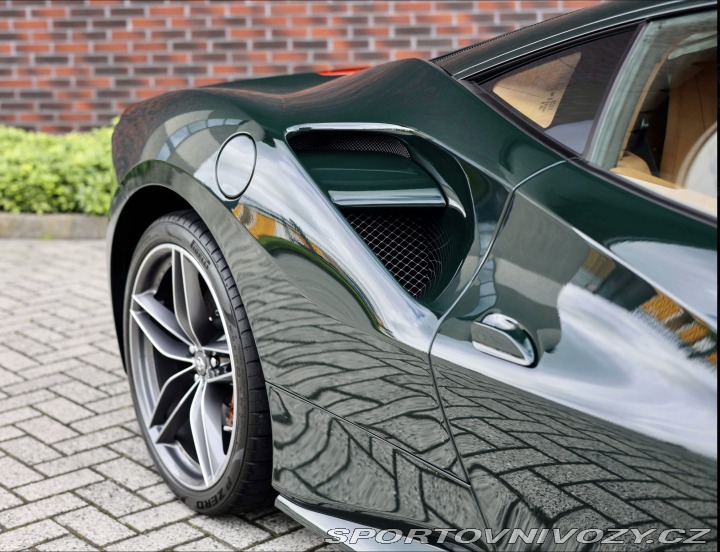 Ferrari 488 GTB, DCT, VERDE BRITISH 2018