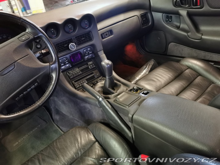 Mitsubishi 3000 GT VR4 1992