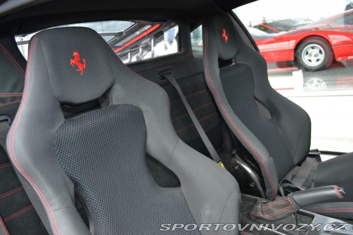 Ferrari 430 SCUDERIA 2009