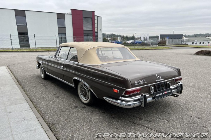 Mercedes-Benz Ostatní modely 300SE CABRIO 1965