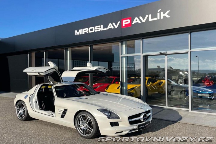 Mercedes-Benz SLS AMG B&O 2016