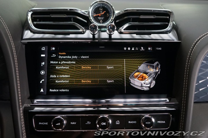 Bentley Bentayga V8 First-Edit. Naim Black 2020