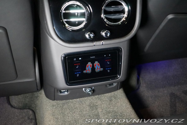 Bentley Bentayga V8 First-Edit. Naim Black 2020