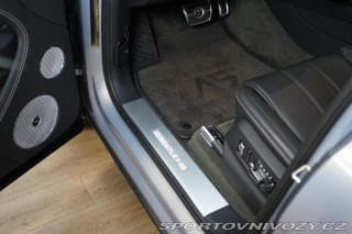 Bentley Bentayga V8 First-Edit. Naim Black 2020