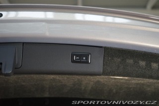 Bentley Bentayga V8 First-Edit. Naim Black 2020