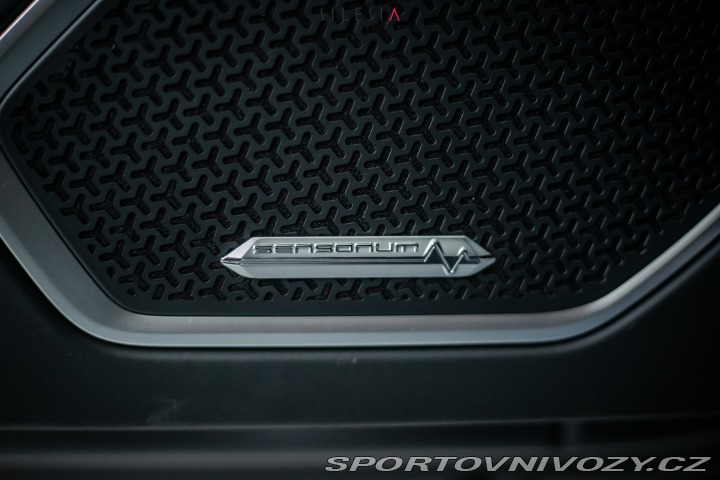 Lamborghini Urus Graphite Capsule 2022