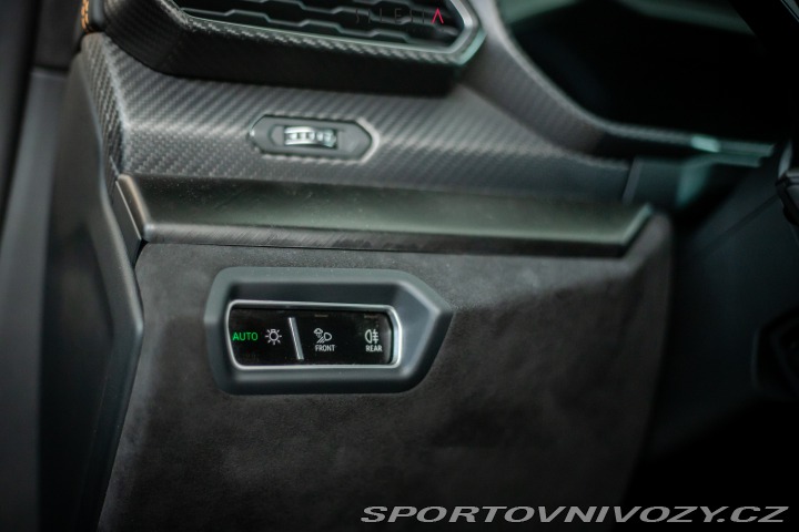 Lamborghini Urus Graphite Capsule 2022