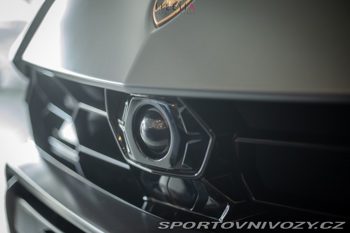 Lamborghini Urus Graphite Capsule 2022