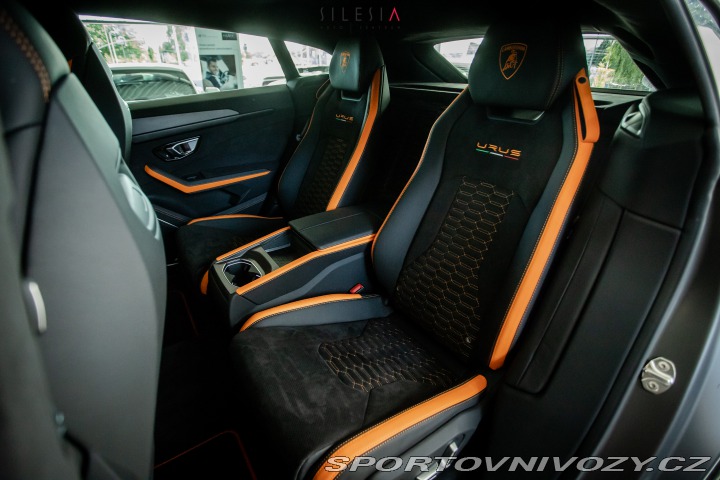Lamborghini Urus Graphite Capsule 2022