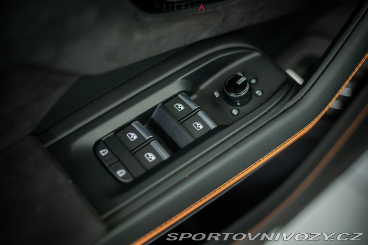 Lamborghini Urus Graphite Capsule 2022