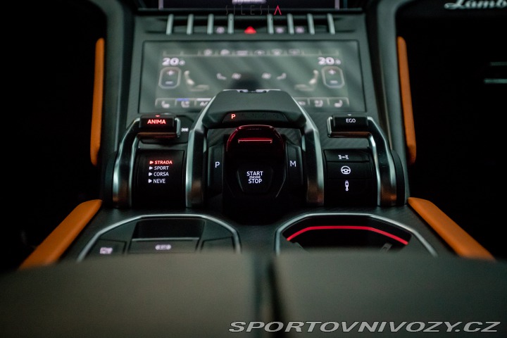 Lamborghini Urus Graphite Capsule 2022