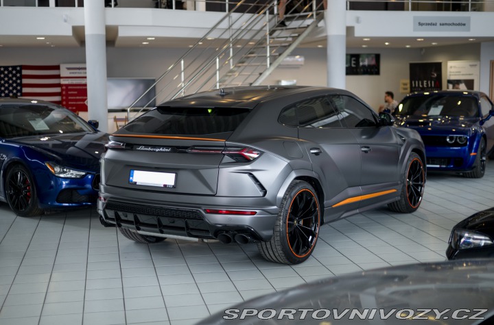 Lamborghini Urus Graphite Capsule 2022