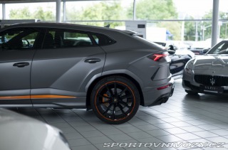 Lamborghini Urus Graphite Capsule 2022