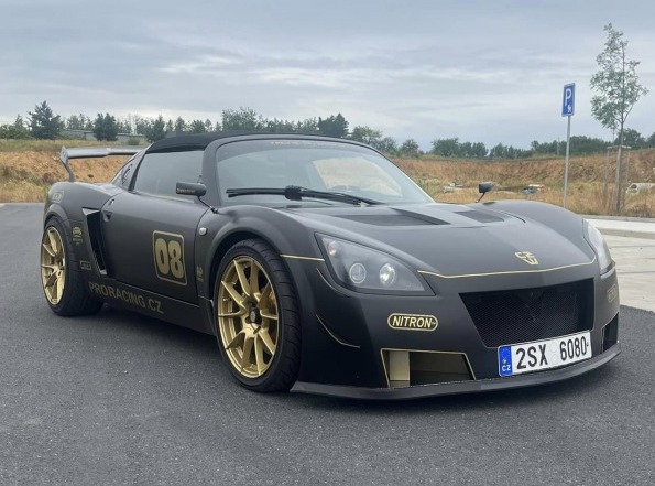 Opel Speedster 2.2 T