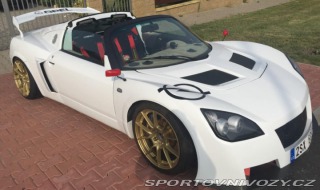 Opel Speedster 2.2 T 2003