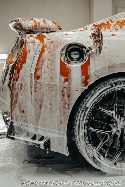 Nissan GT-R Black Edition, REZERVACE 2018