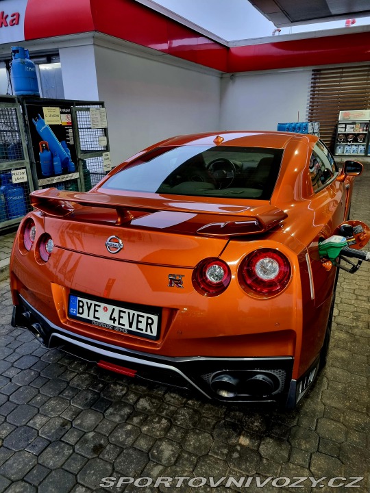 Nissan GT-R Black Edition, REZERVACE 2018