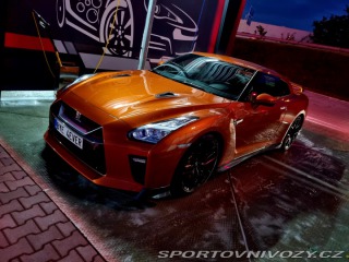 Nissan GT-R Black Edition, REZERVACE 2018