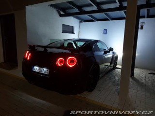 Nissan GT-R R35 - Unikát - Akrapovič 2011