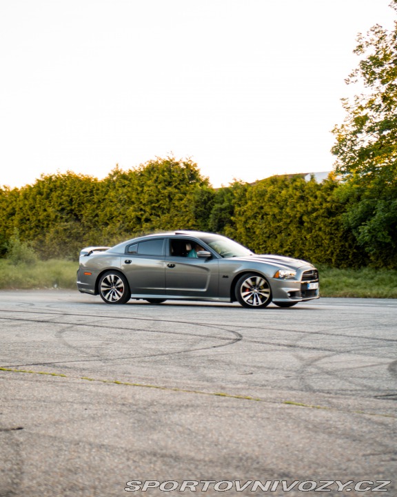 Dodge Charger SRT8 2012