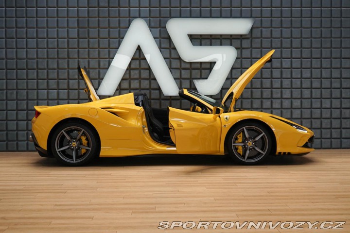 Ferrari F8 Spider LIFT LED ACC P-Dis 2023