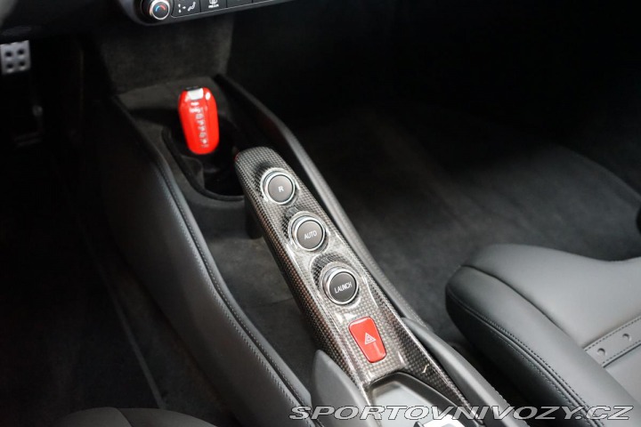 Ferrari F8 Spider LIFT LED ACC P-Dis 2023