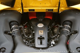 Ferrari F8 Spider LIFT LED ACC P-Dis 2023