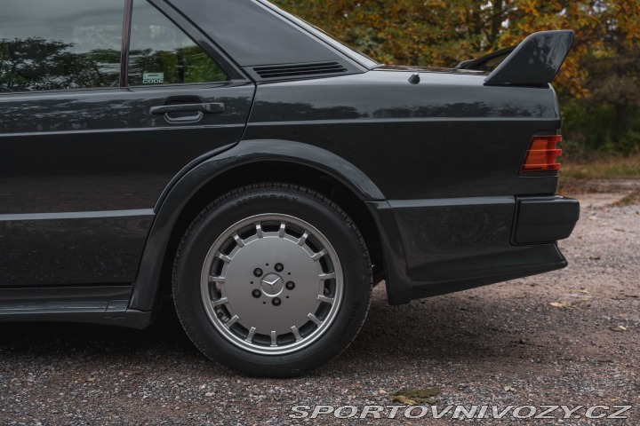 Mercedes-Benz E 190E 2.5-16V EVO 1 1989