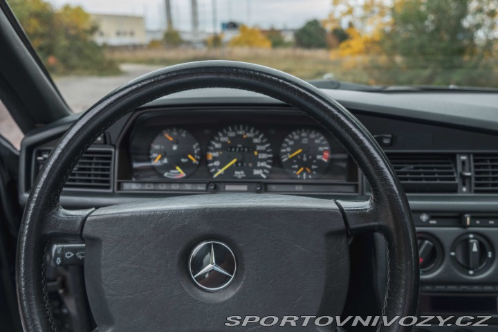 Mercedes-Benz E 190E 2.5-16V EVO 1 1989