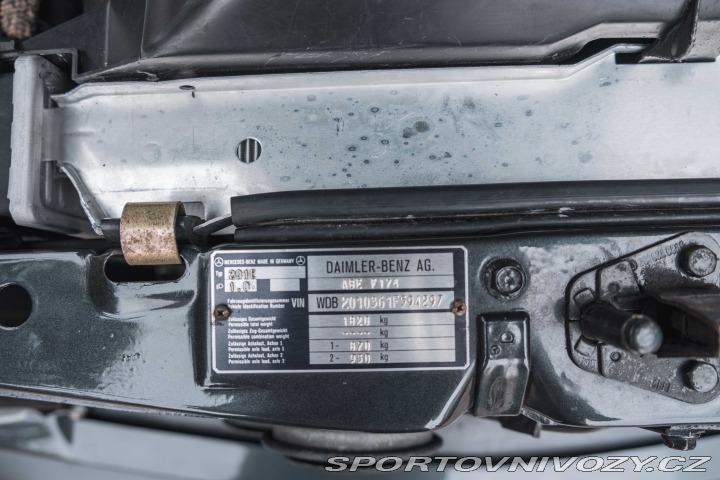 Mercedes-Benz E 190E 2.5-16V EVO 1 1989