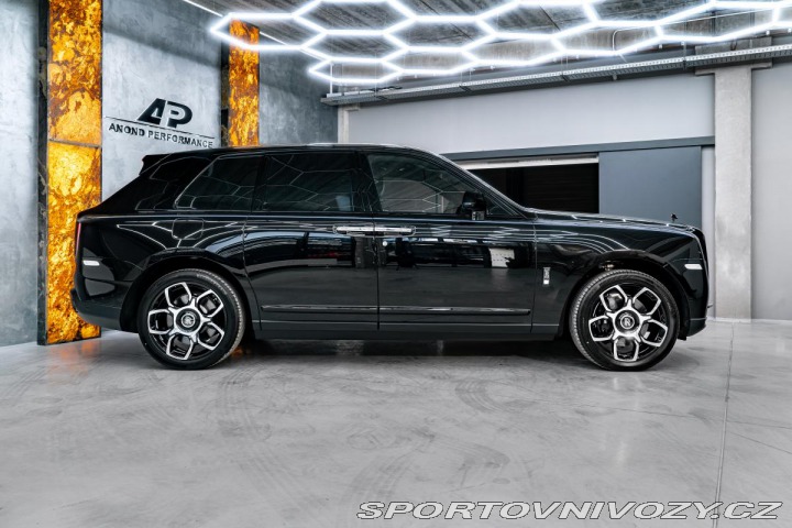 Rolls Royce Cullinan Black Badge MASSAGE 2023