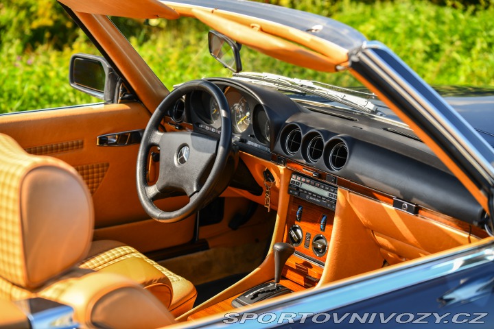 Mercedes-Benz SL 280 (r107) 1982