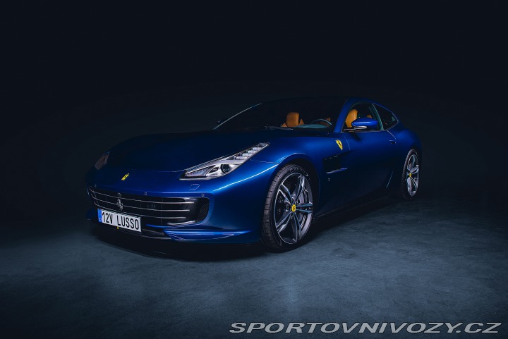 Ferrari GTC4Lusso V12 1MAJ Panorama JBL 2021